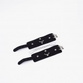 Черные кожаные наручники с хромированной фурнитурой - Crazy Handmade - купить с доставкой в Красногорске