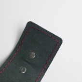 Черные кожаные наручники с красной строчкой - Crazy Handmade - купить с доставкой в Красногорске