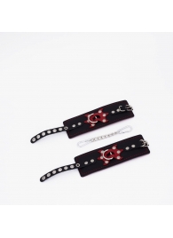 Черные кожаные наручники с красным декором и строчкой - Crazy Handmade - купить с доставкой в Красногорске