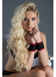 Полиуретановые манжеты для фиксации рук вместе Bound Together Wrist Restraints - Blush Novelties - купить с доставкой в Красногорске