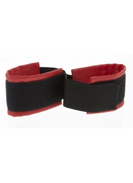 Полиуретановые манжеты для фиксации рук вместе Bound Together Wrist Restraints - Blush Novelties - купить с доставкой в Красногорске