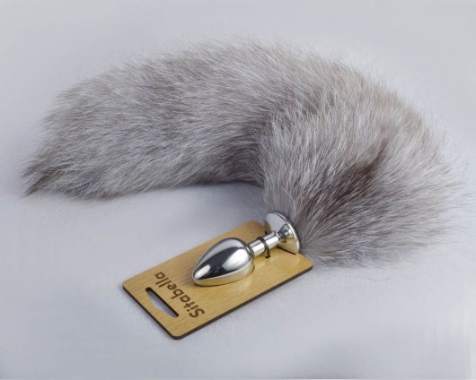 Серебристая анальная пробка с натуральным хвостиком - Sitabella - купить с доставкой в Красногорске