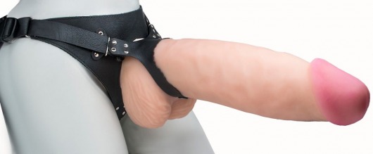 Телесный реалистичный фаллоимитатор на черных трусиках Real Big Strap-On - 34,5 см. - LOVETOY (А-Полимер) - купить с доставкой в Красногорске