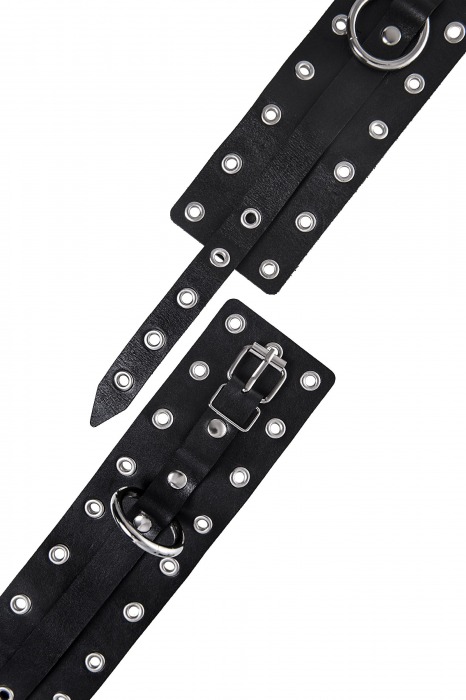 Черные кожаные однослойные оковы с люверсами - Pecado - купить с доставкой в Красногорске