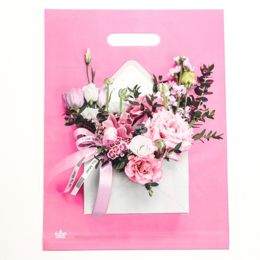 Розовый пакет с цветочным принтом и вырубной ручкой (40х31 см) - Сима-Ленд - купить с доставкой в Красногорске