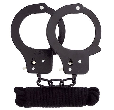 Чёрные наручники из листового металла в комплекте с веревкой BONDX METAL CUFFS LOVE ROPE SET - Dream Toys - купить с доставкой в Красногорске