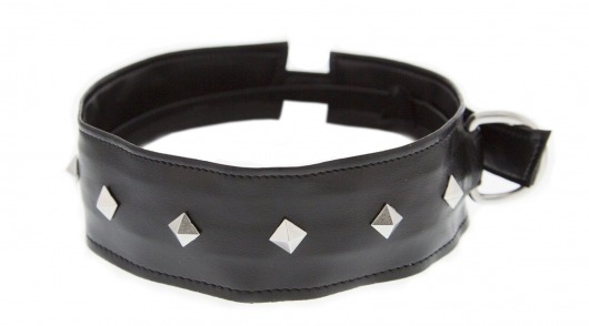 Полиуретановый ошейник с пуклями Collar with Studs - Blush Novelties - купить с доставкой в Красногорске